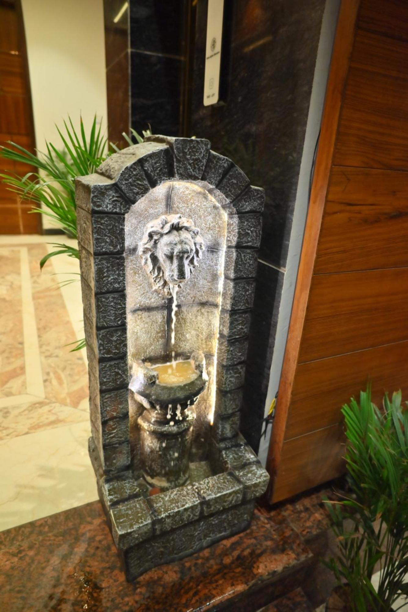 Hotel Lake View Chandigarh Exterior photo