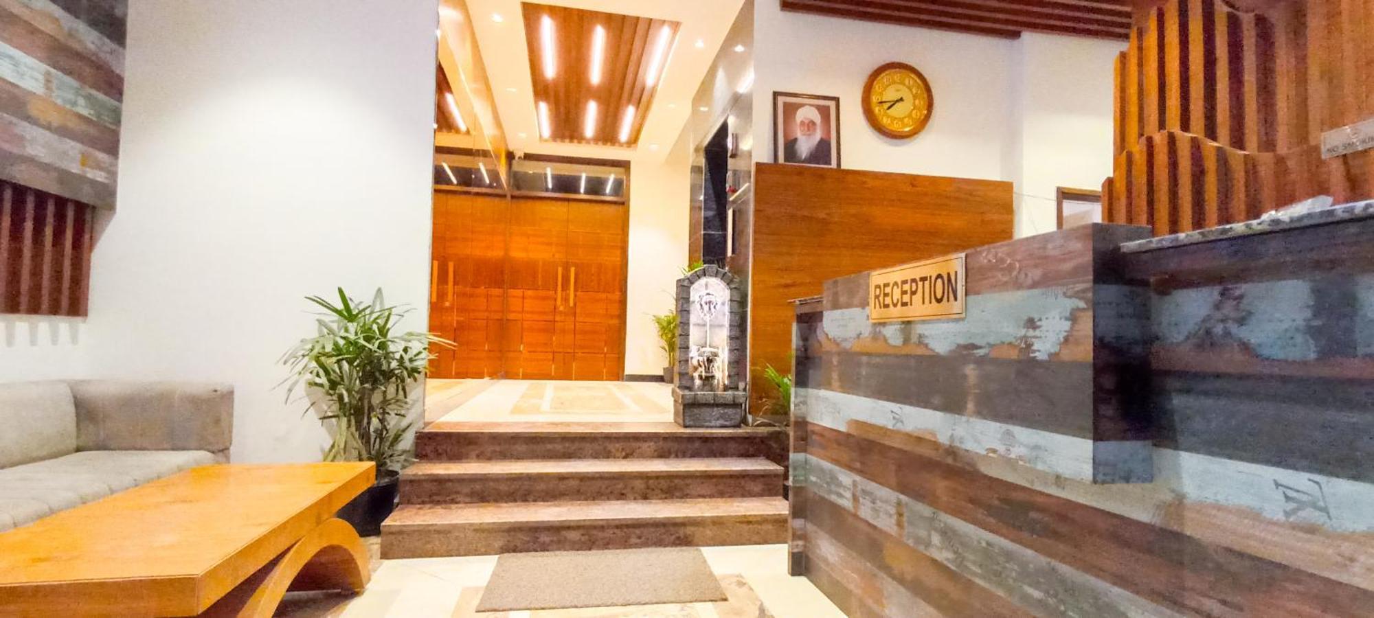 Hotel Lake View Chandigarh Exterior photo