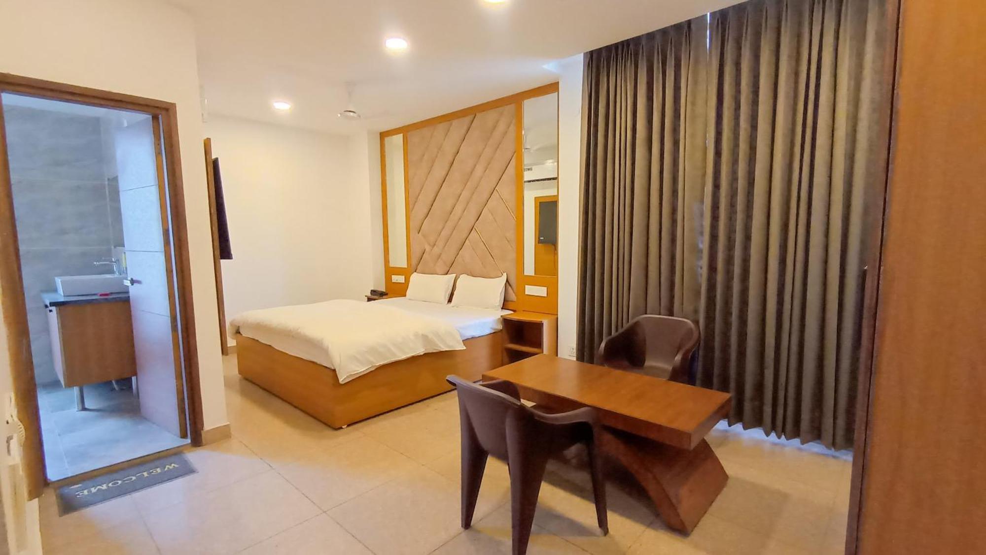 Hotel Lake View Chandigarh Room photo